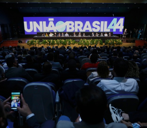 Prazer, somos o União Brasil, o maior partido do Brasil.